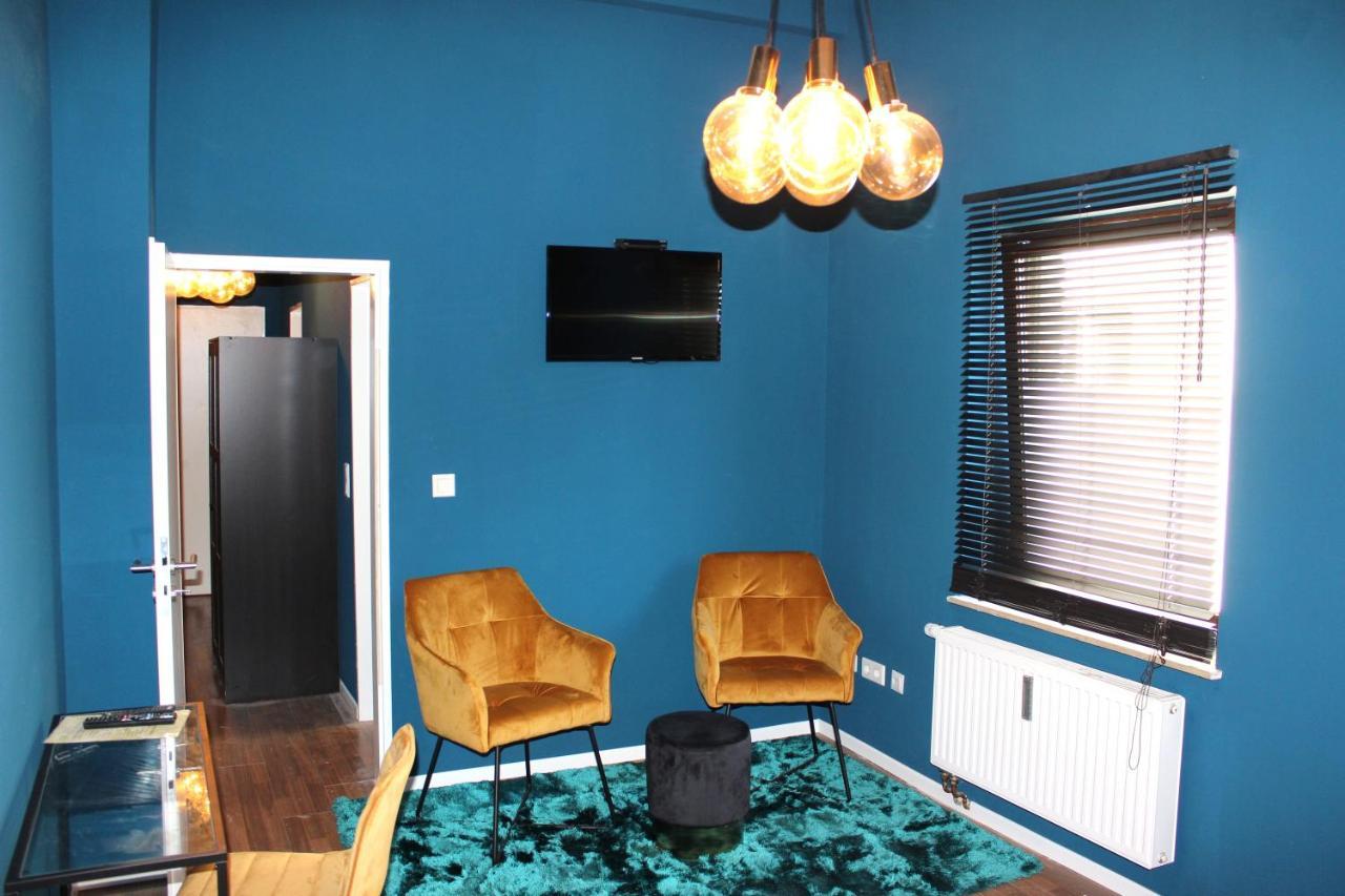 A-partment • Urban Living • - Ehrenfeld Appartement *